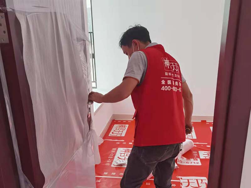 广州华景新城墙面刷漆 122㎡三室一厅乳胶漆墙面翻新 施工案例